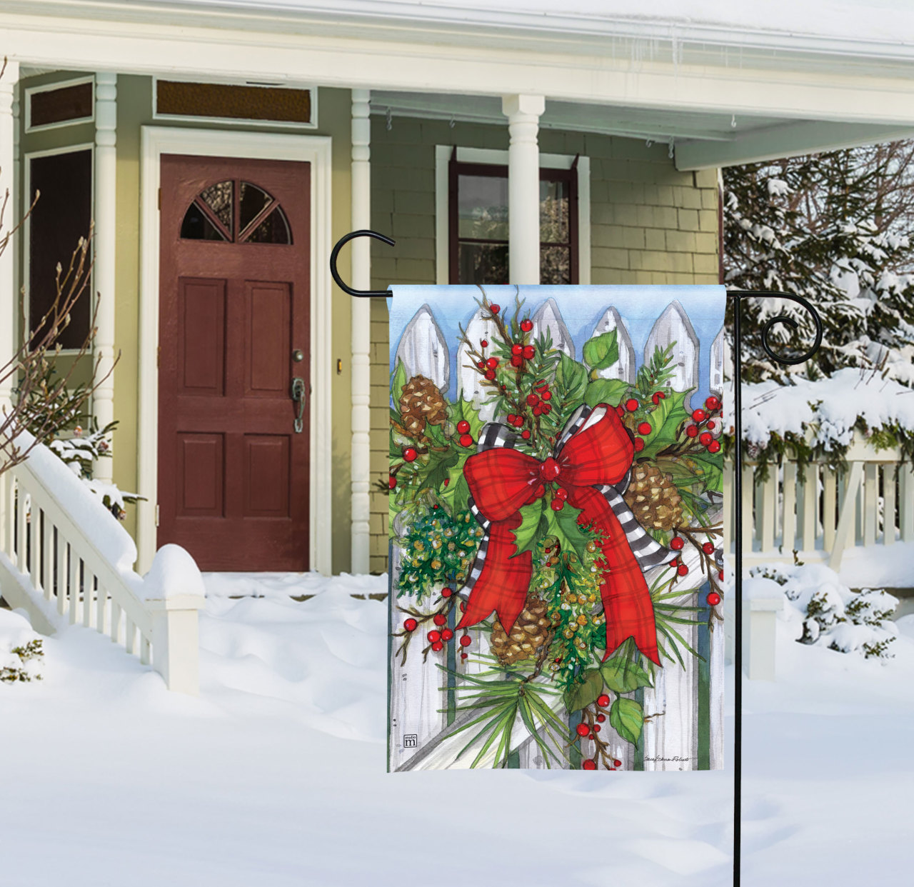 Holiday Garland Garden Flag thumbnail