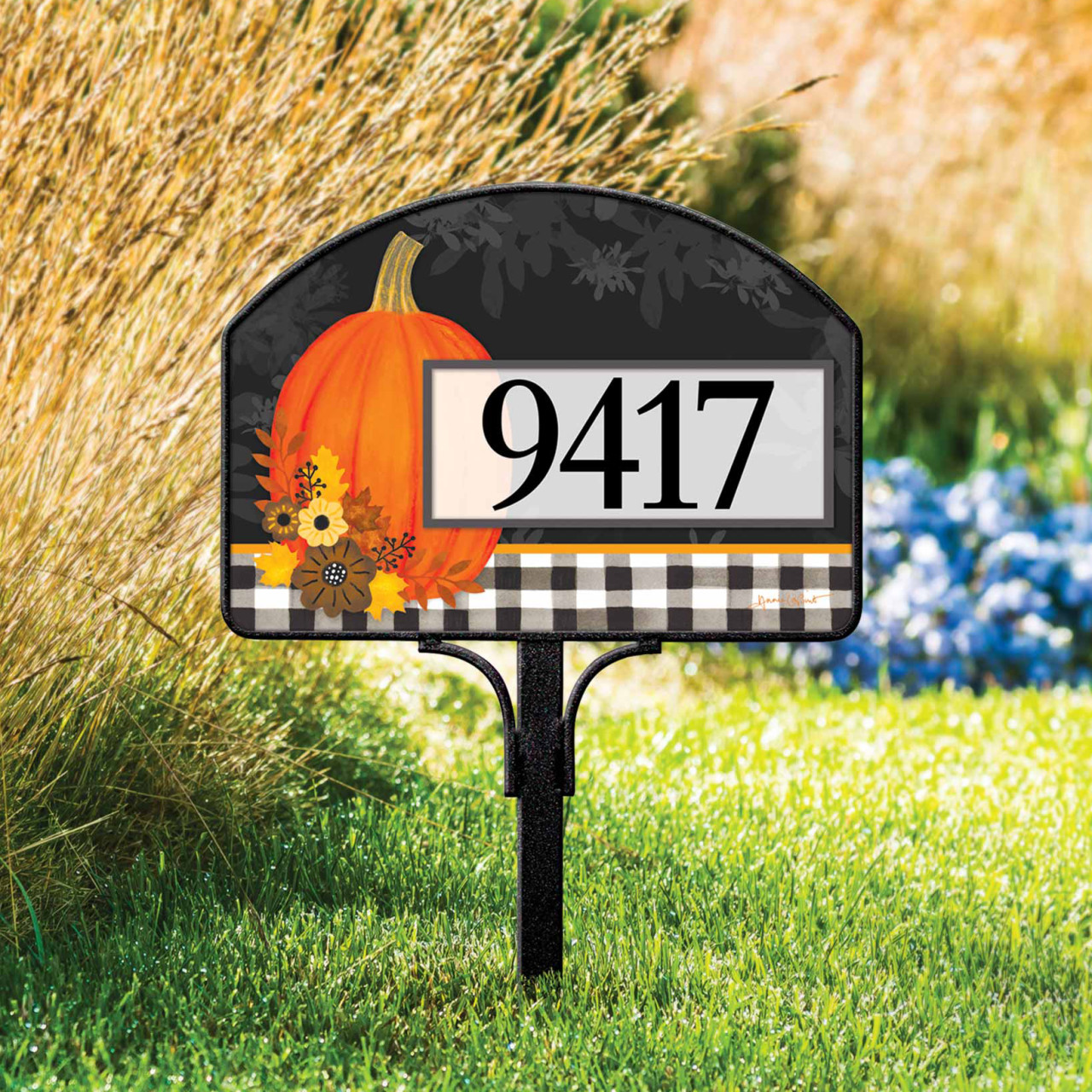 Fall Welcome Yard DeSign thumbnail