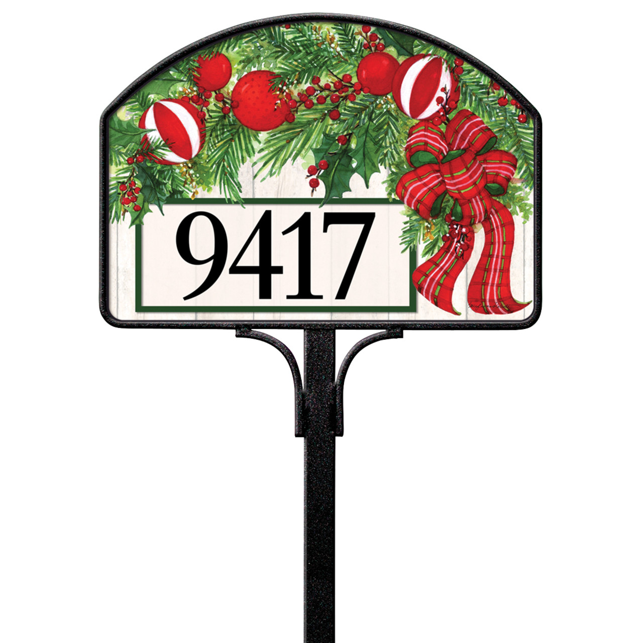 Christmas Garland Yard DeSign thumbnail