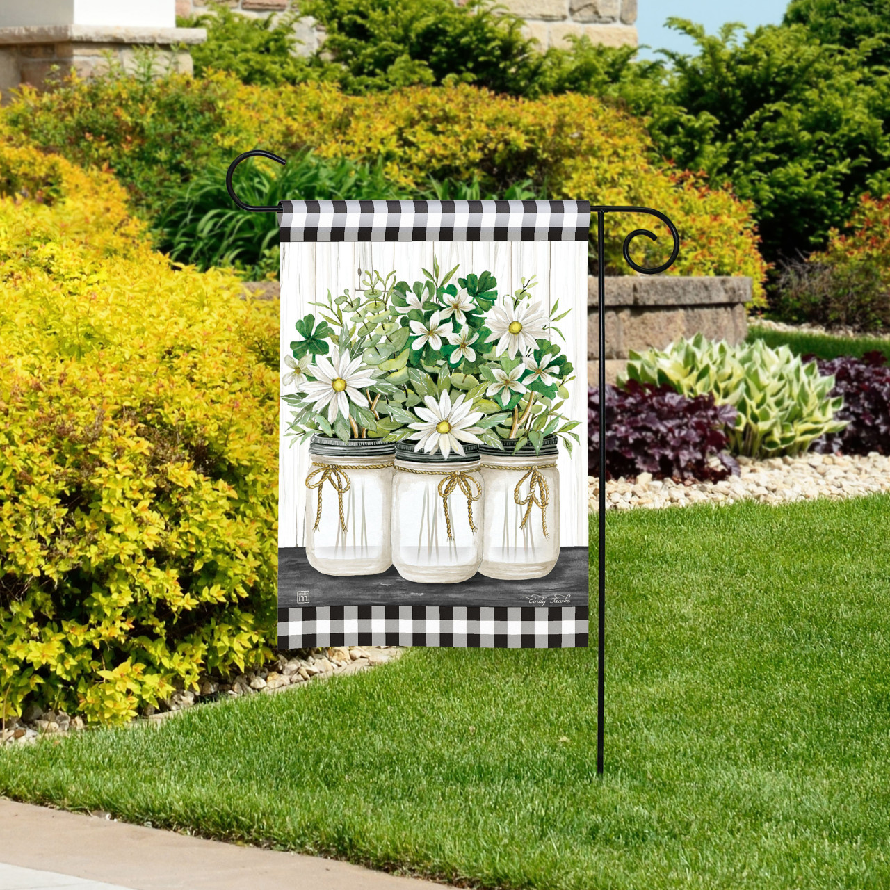 Farmhouse Daisies Garden Flag thumbnail