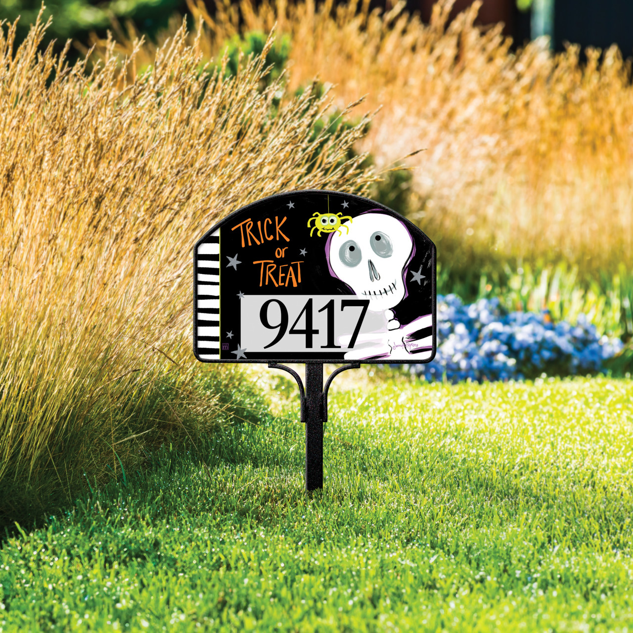 Trick or treat Skeleton Yard DeSign thumbnail