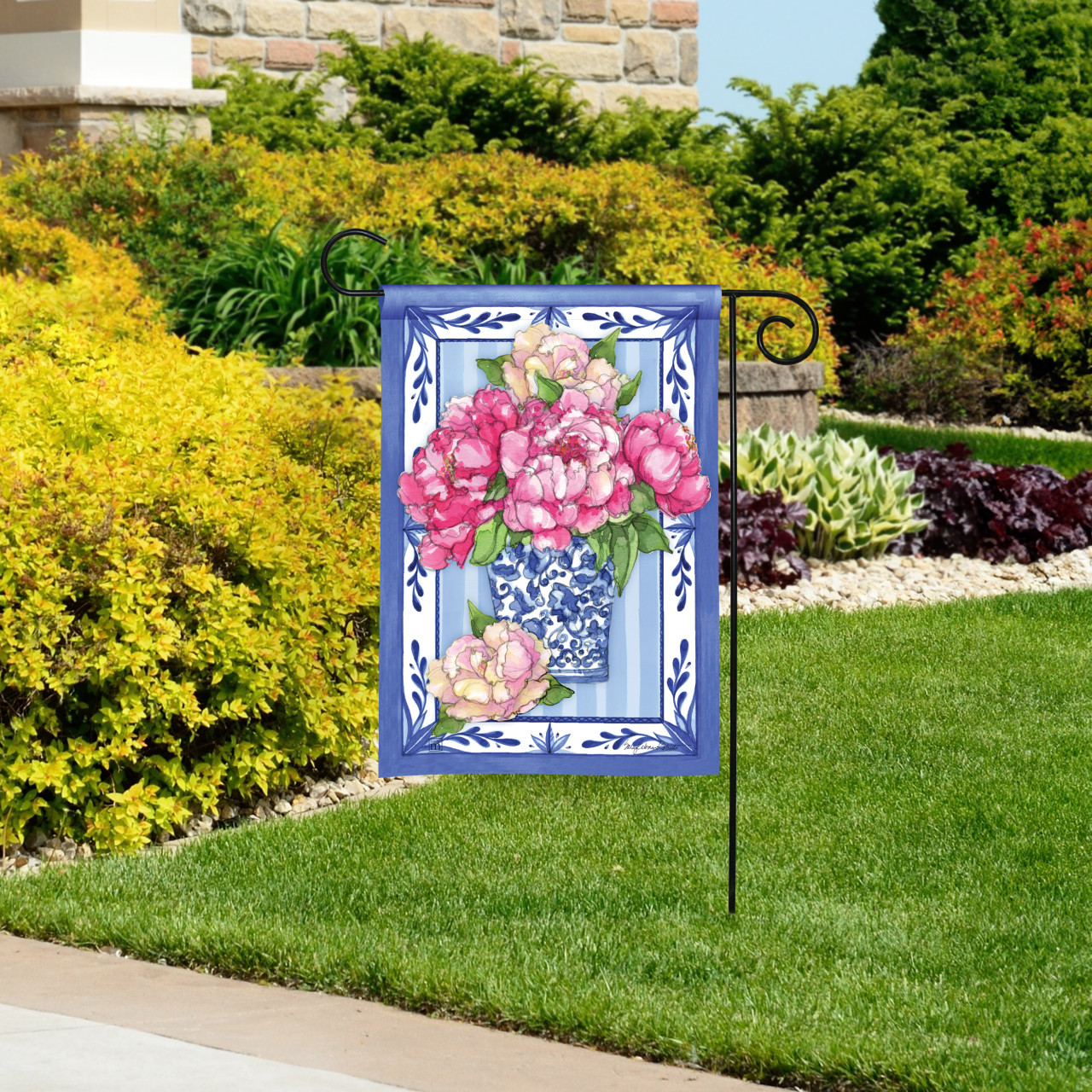 Pretty Petals Garden Flag thumbnail