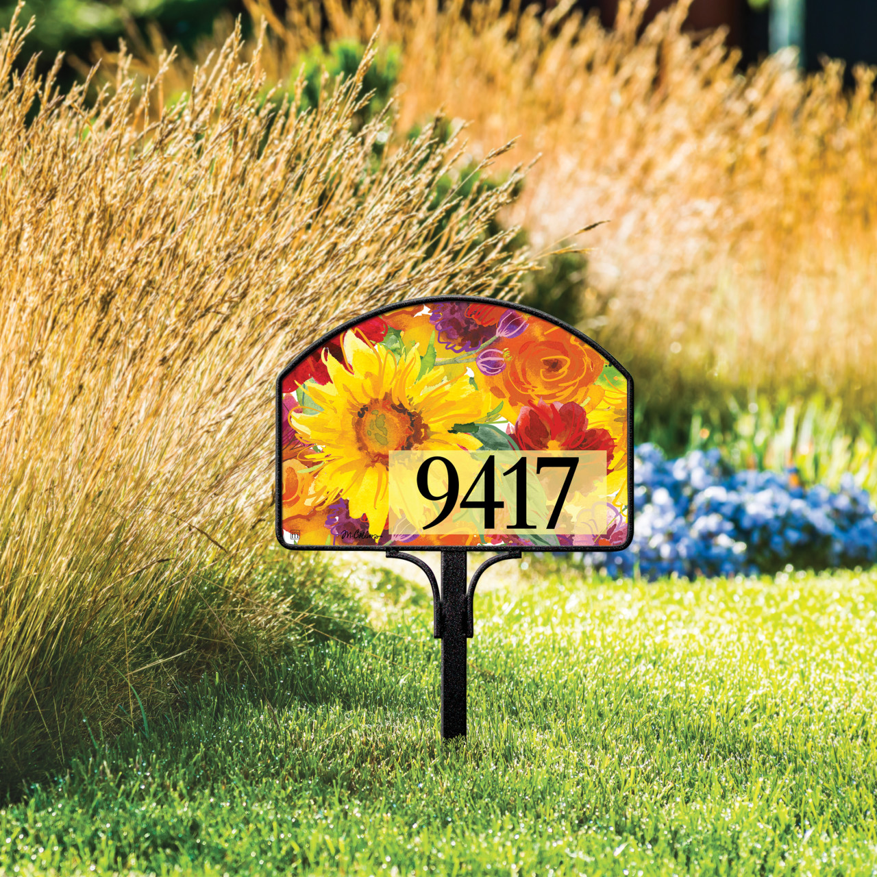 Falling for Blooms Yard DeSign thumbnail