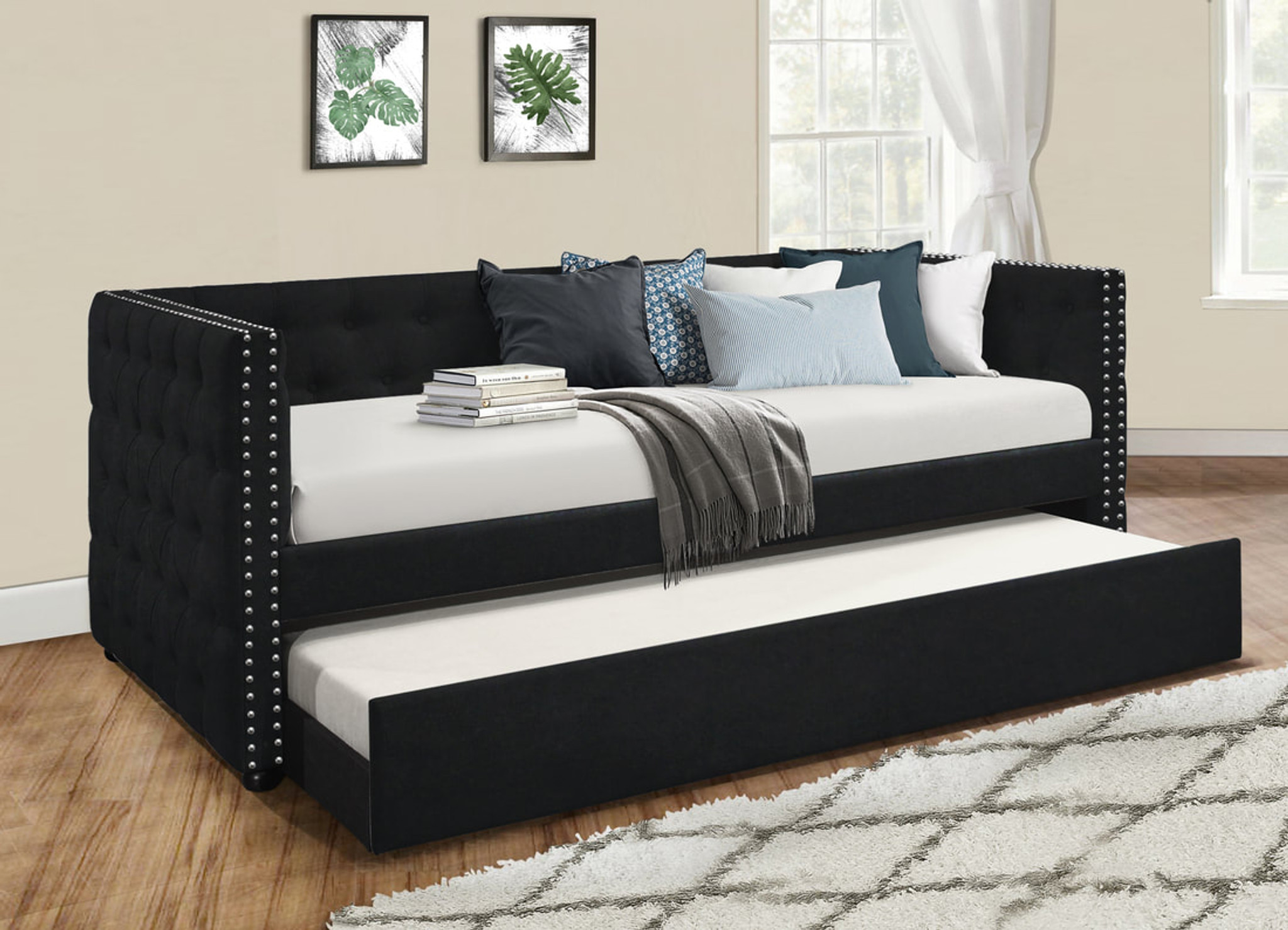 Courage Velvet Daybed With Trundle
