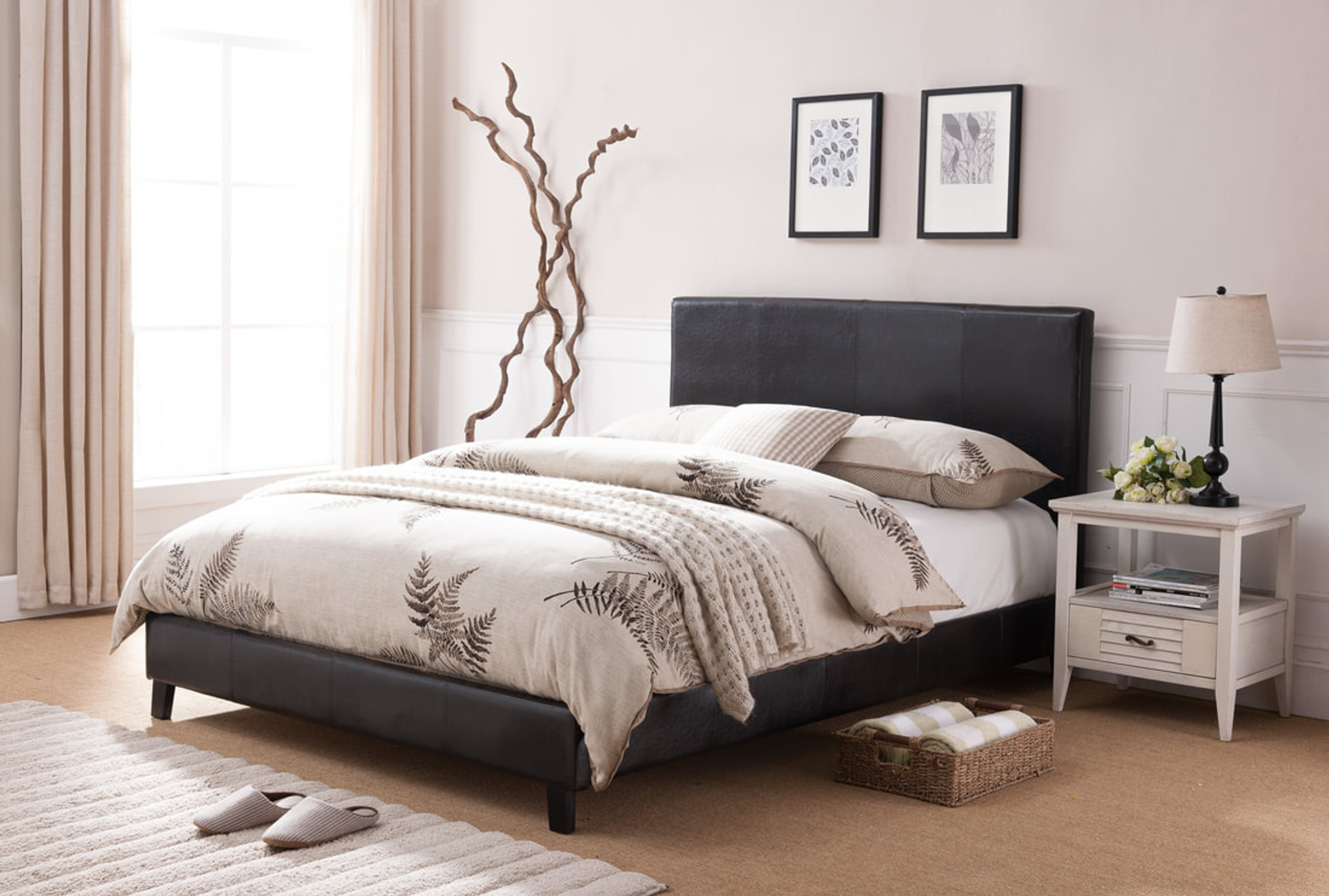 Lorenzo Black Leather Platform Bed No Boxspring Required Kassa