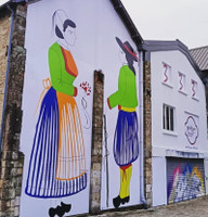 Quimper Pottery - The Tradition & History of Quimper Faience