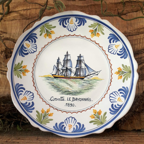 Boat Plate - Corvette le Bayonnais - Faïencerie d’Art de Malicorne Pottery