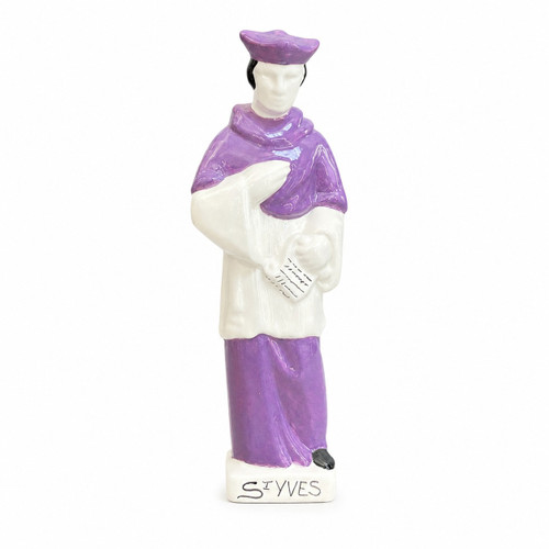 Quimper Saint Yves Statue