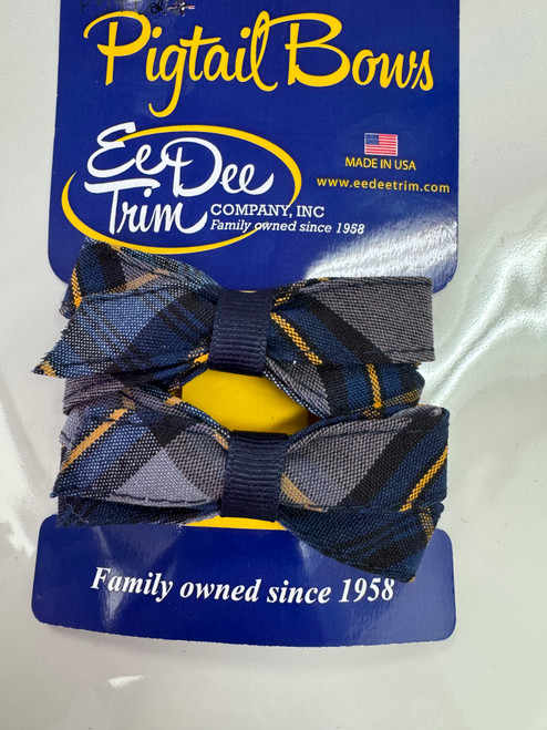 P57  Plaid Pigtail Boutique Bows