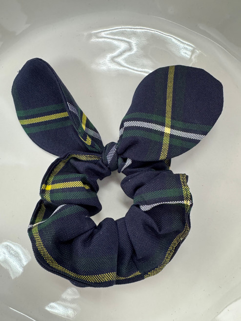 P551 Knot it Up Scrunchie