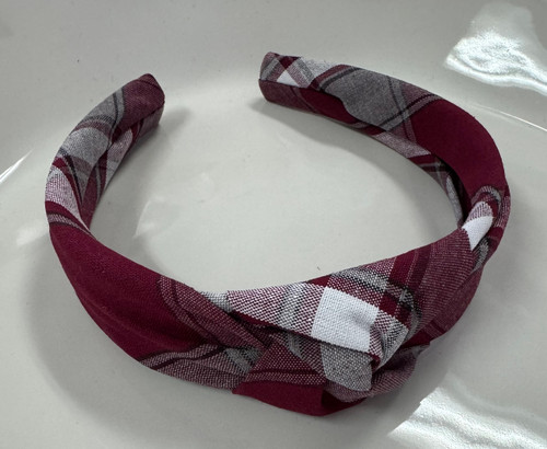 P54 Knotted headband