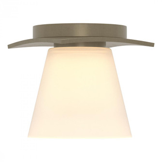 Wren Flush Mount (65|126601-SKT-84-GG0242)