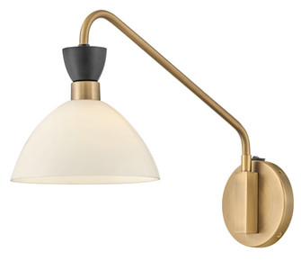 Medium Single Light Plug-In Sconce (1118101|83250BK-CO)