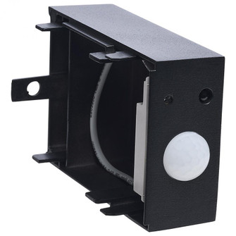 Momentum; PIR Sensor for LED Connectable Linear Strip Fixtures; End Mount; Black Finish (27|86/233)