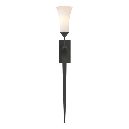Sweeping Taper Sconce (65|204526-SKT-10-GG0068)