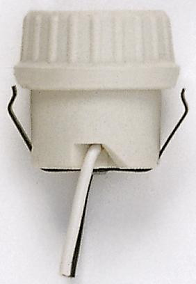 Keyless Porcelain Socket With Double Snap-in Clip; Unglazed; 660W; 250V (27|90/1107)