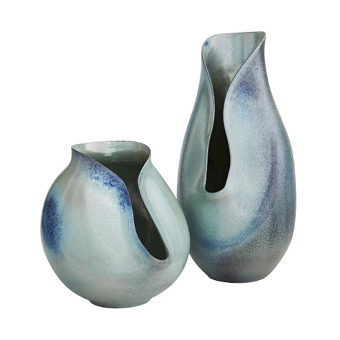 Isaac Vases, Set of 2 (314|1085)