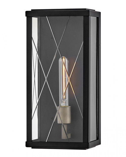 Medium Wall Mount Lantern (87|28880BK)
