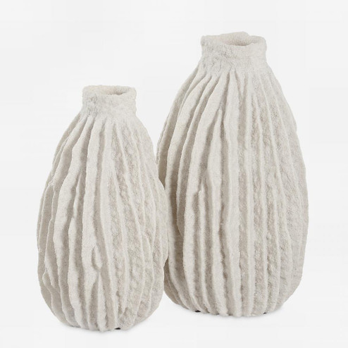Uttermost Ivory Ridge Vases Set/2 (85|18200)