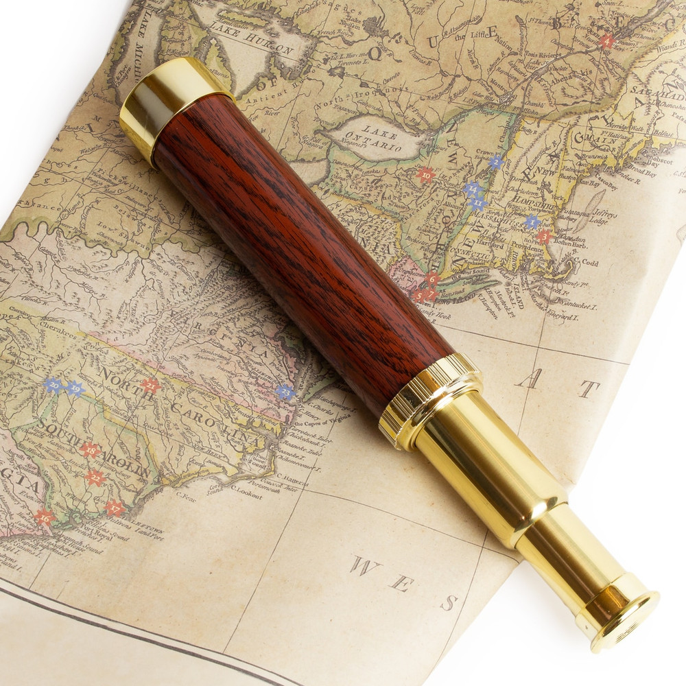 American Traditions Spy Glass