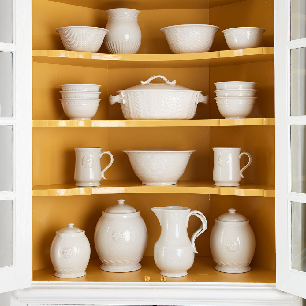 WILLIAMSBURG Benjamin Moore Paint Fan Deck | The Shops at Colonial Williamsburg