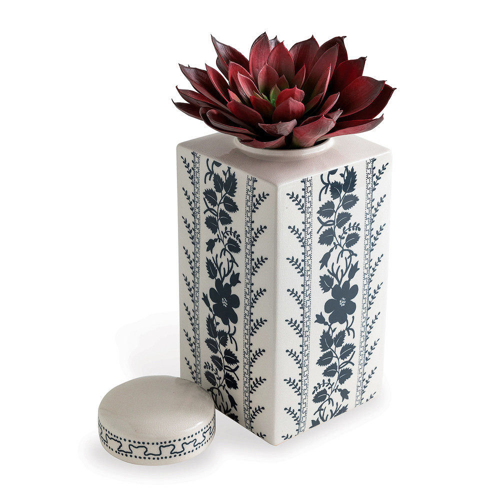 WILLIAMSBURG Breckenridge Tea Caddy Jar by Port 68