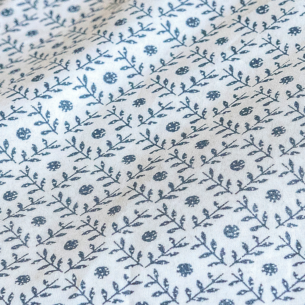 CRAFT & FORGE Dotted Vine Night Shirt by Taylor Linens | The Shops at Colonial Williamsburg