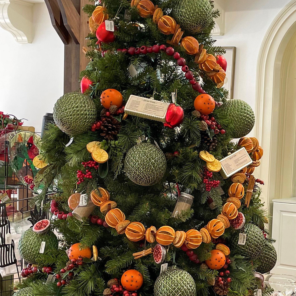 Orange & Cinnamon Stick Garland | The Shops at Colonial Williamsburg