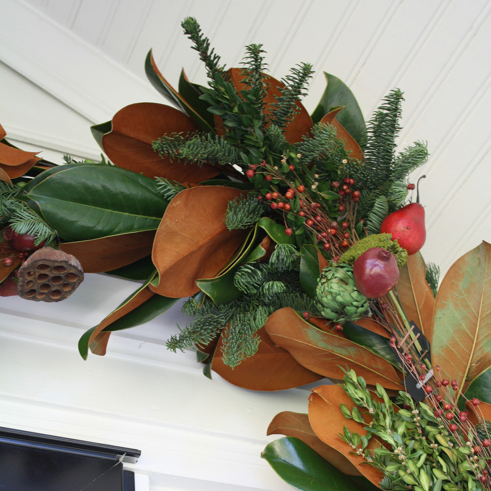Williamsburg Magnolia Leaf Garland - Thumbnail 4