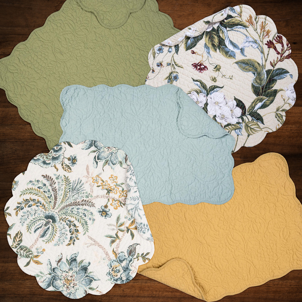 WILLIAMSBURG Christiana Quilted Placemat | The Shops at Colonial Williamsburg