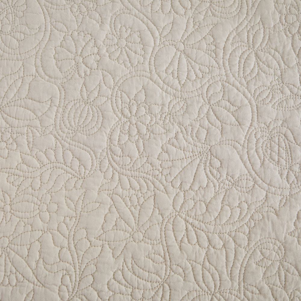 WILLIAMSBURG Christiana Quilt Set - Khaki | The Shops at Colonial Williamsburg