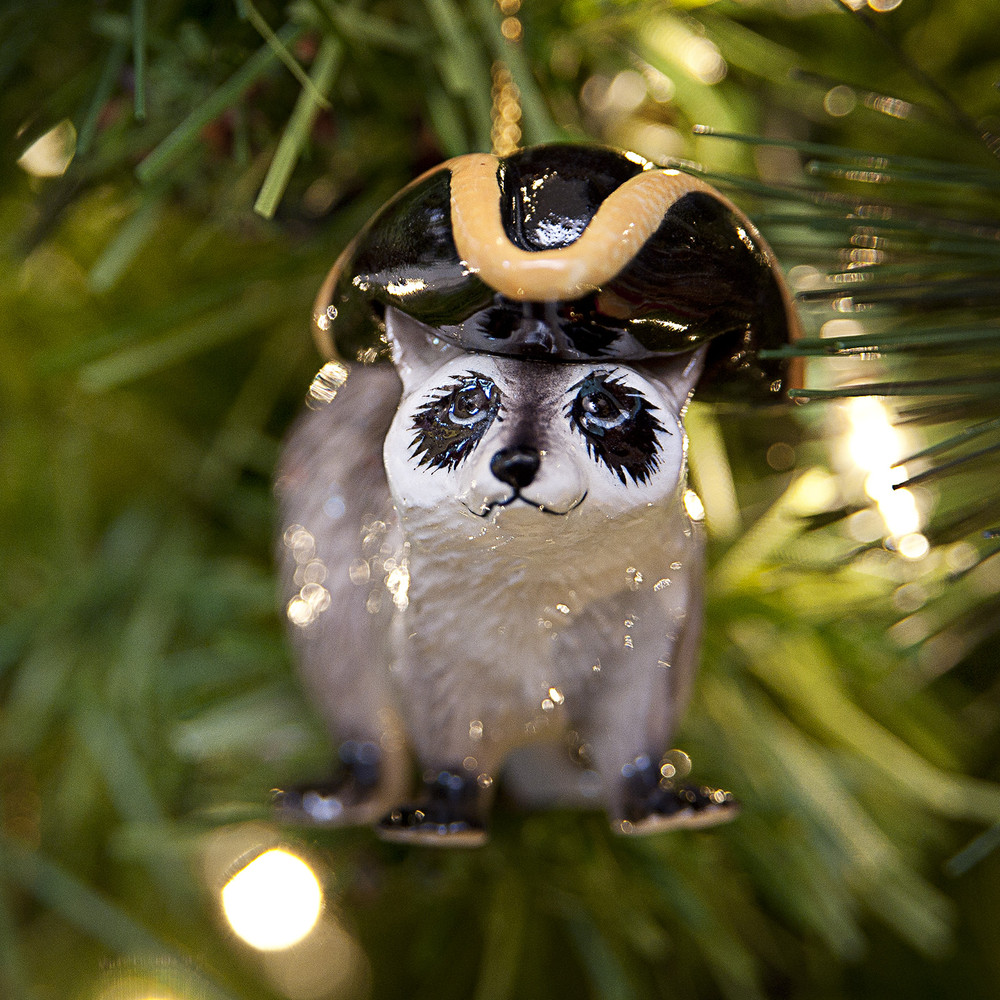 Raccoon with Tricorn Hat Porcelain Christmas Ornament | The Shops at Colonial Williamsburg