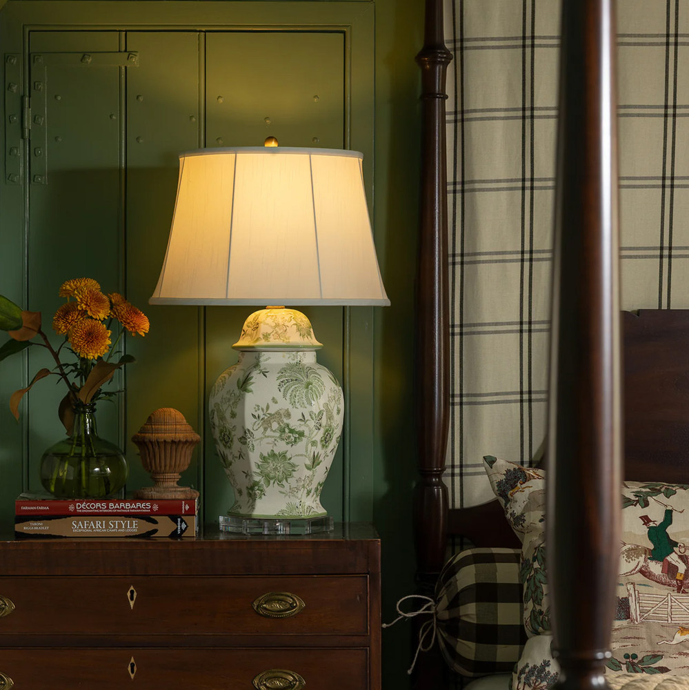 WILLIAMSBURG Braganza Green Hexagonal Lamp by Port 68