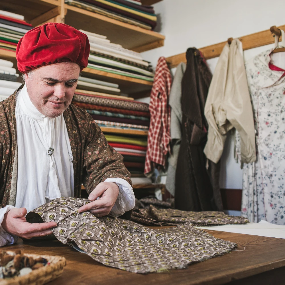Reg Rail at the Tailor Shop in the historic area of Colonial Williamsburg. Photo © The Colonial Williamsburg Foundation