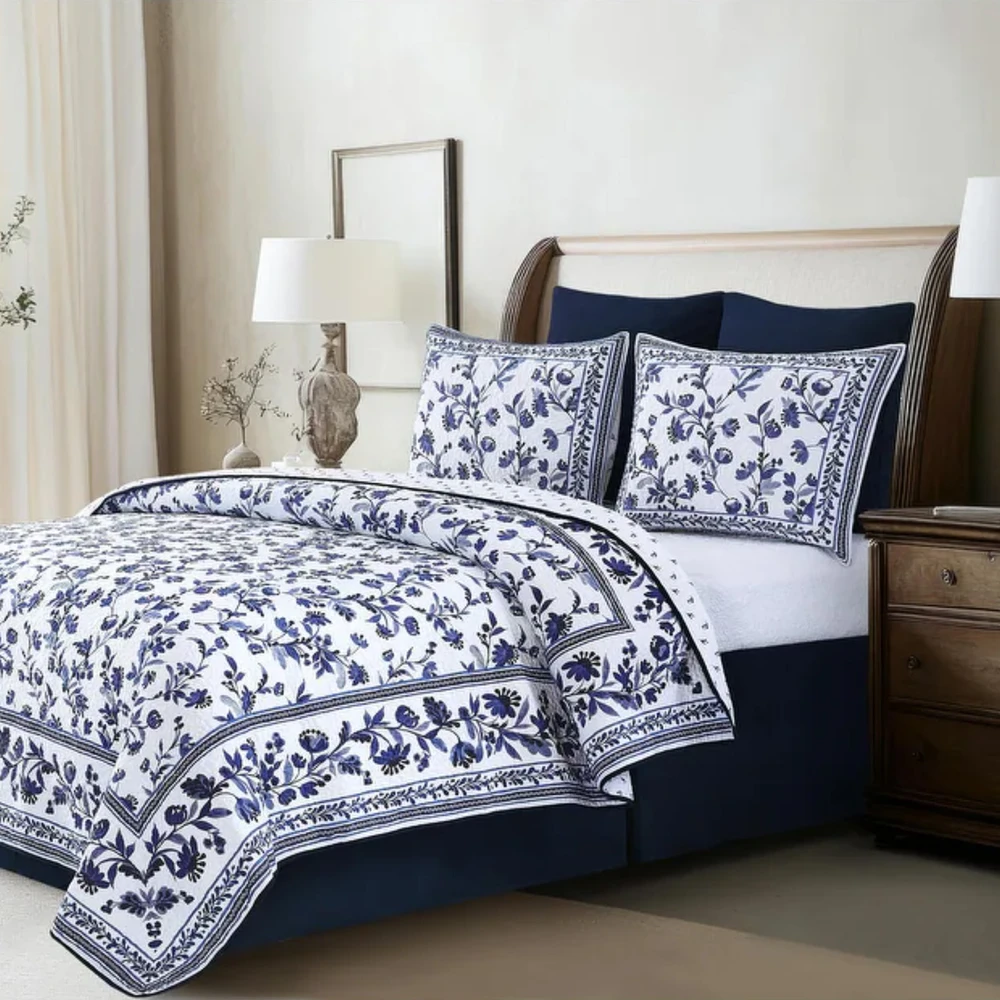 WILLIAMSBURG Maryfrances Blue Delft Floral Quilt Set | The Shops at Colonial Williamsburg