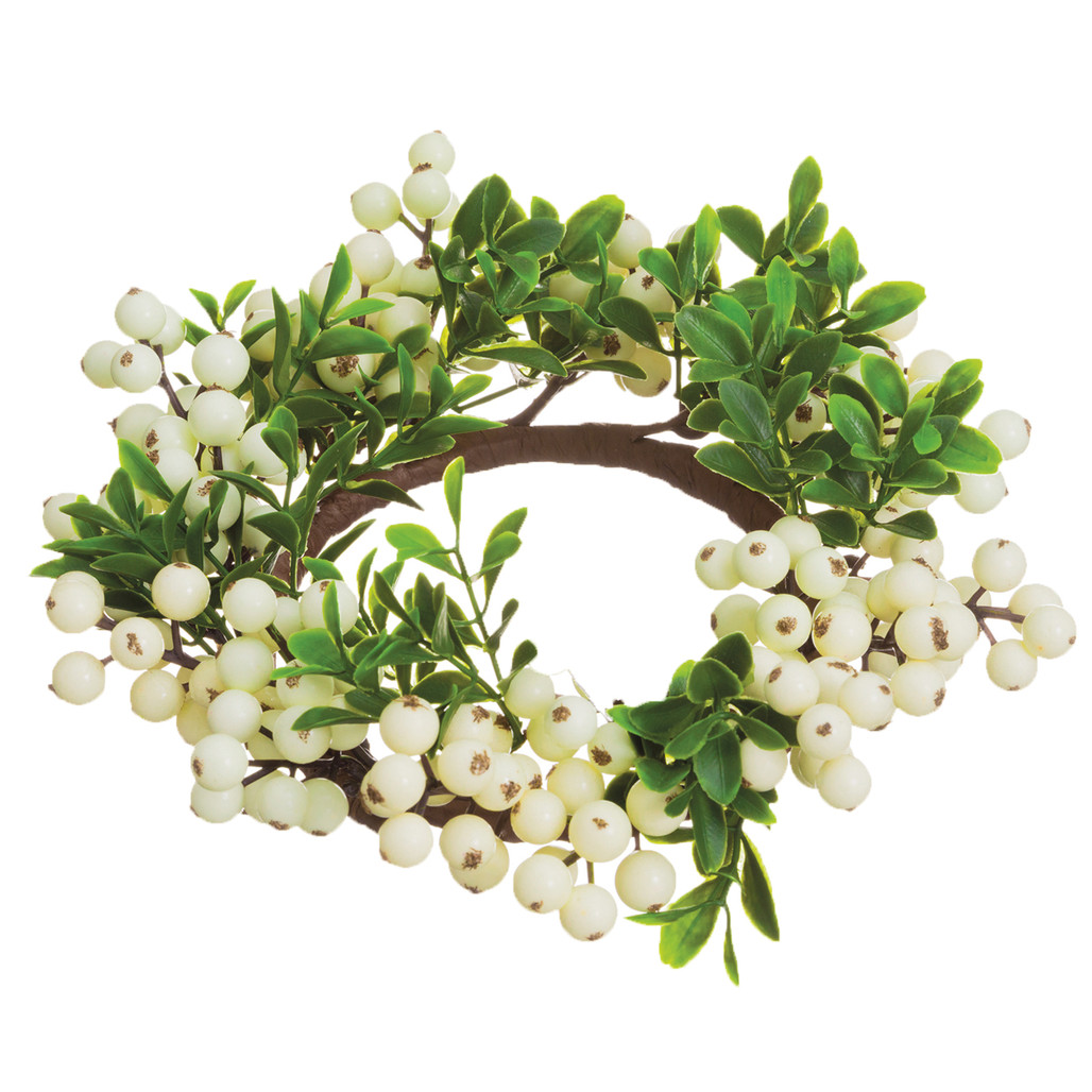 White Berry & Boxwood Candle Ring