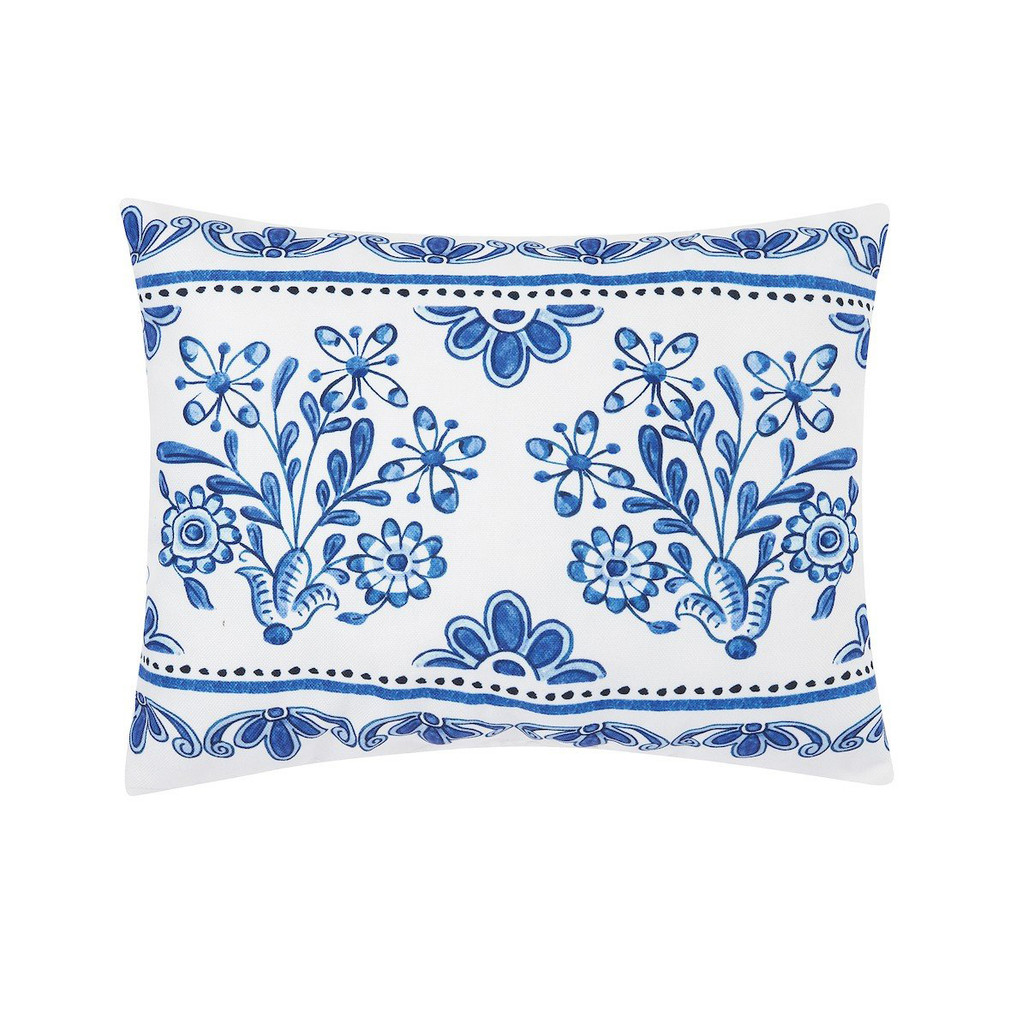 WILLIAMSBURG Delft Garden II Indoor/Outdoor Pillow | The Shops at Colonial Williamsburg