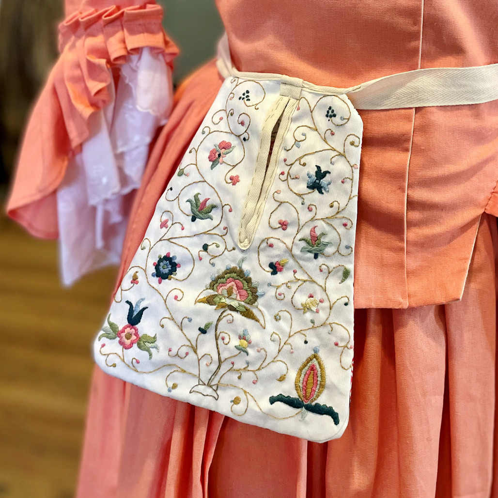 Williamsburg Embroidered 18th Century Pocket Kit | The Shops at Colonial Williamsburg