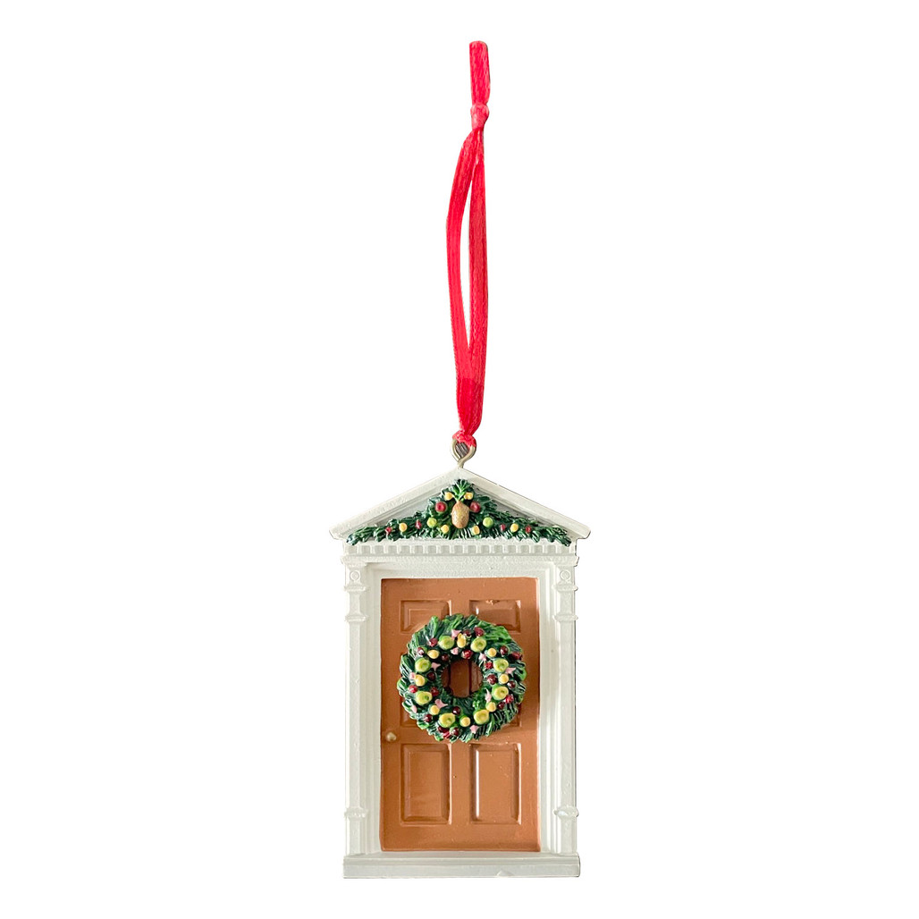 Colonial Williamsburg Gold Holiday Door Ornament | The Shops at Colonial Williamsburg