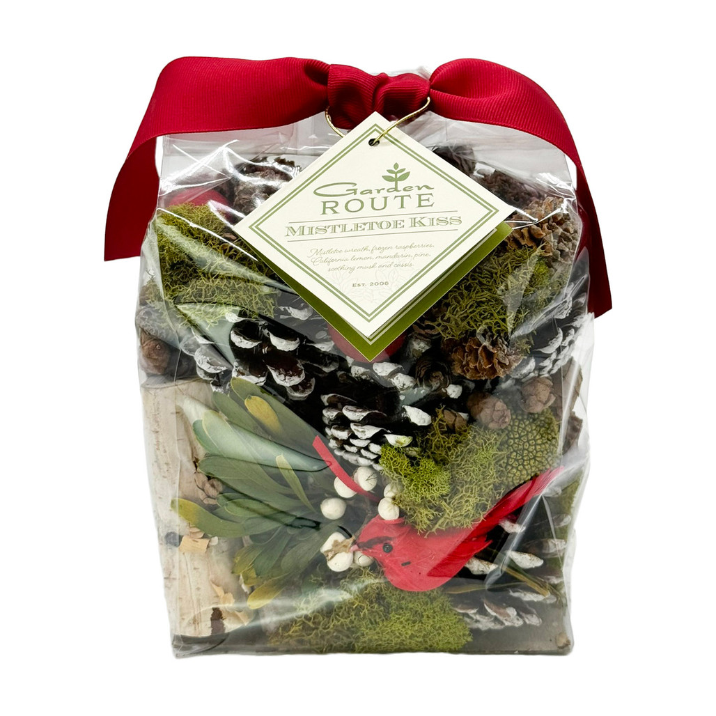 Mistletoe Kiss Botanical Potpourri Blend