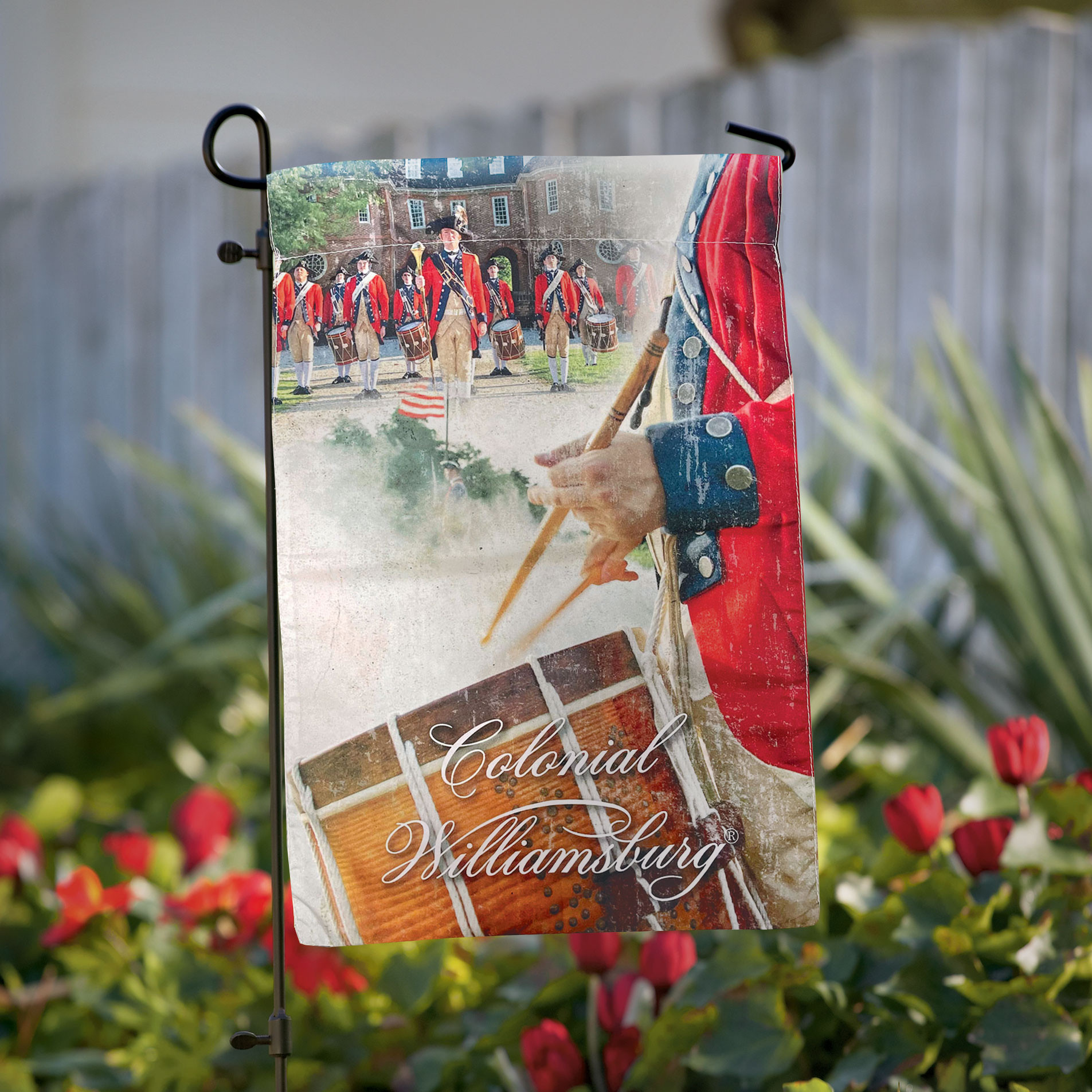 Colonial Williamsburg Fife & Drum Garden Flag
