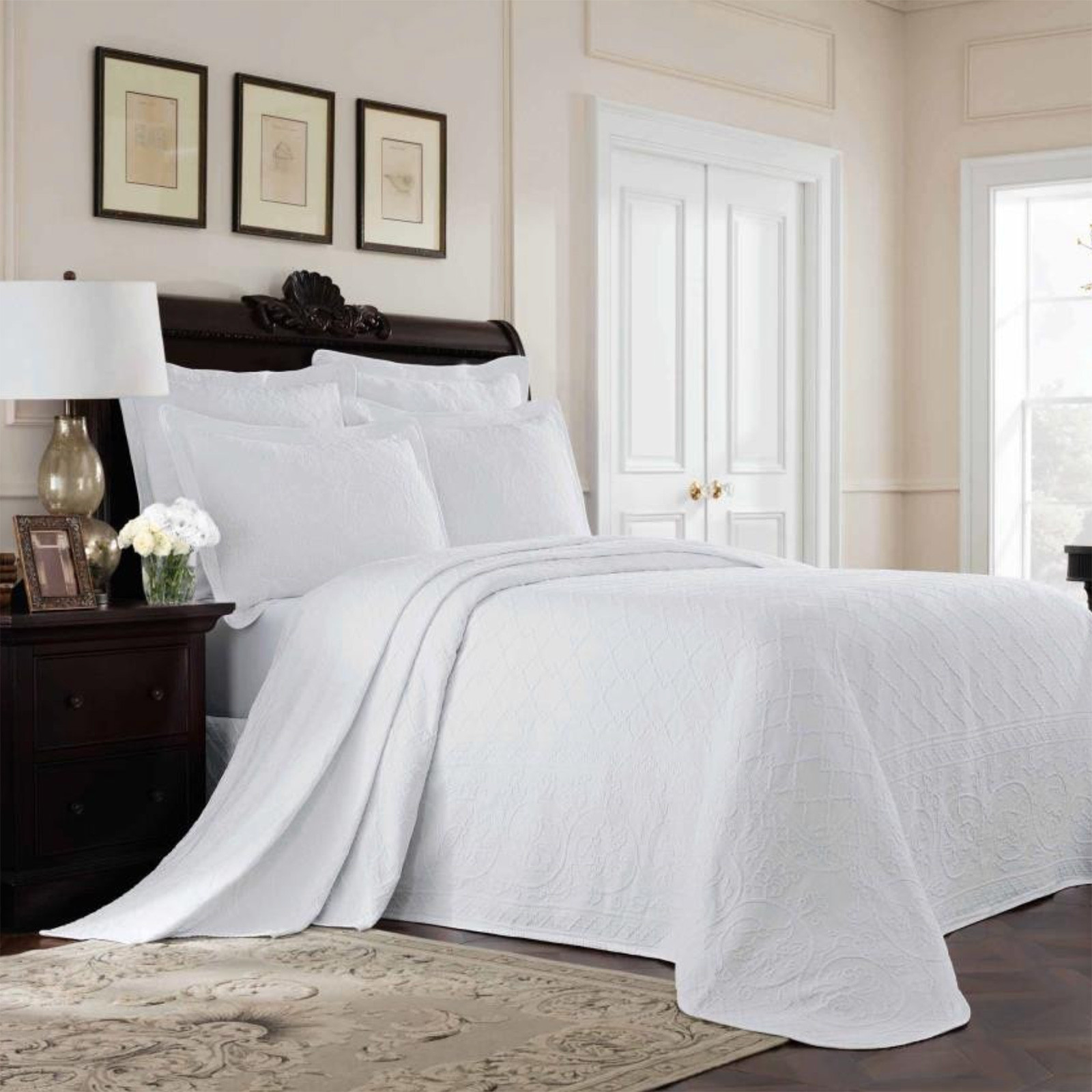 WILLIAMSBURG Richmond White Matelassé Bedding Collection