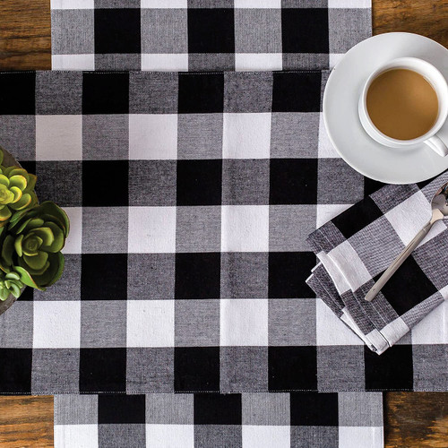 Franklin Buffalo Check Kitchen & Table Linens - Black and White  | The Shops at Colonial Williamsburg