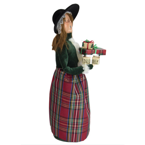 Byers' Choice Caroler Shopping Woman | The Shops at Colonial Williamsburg