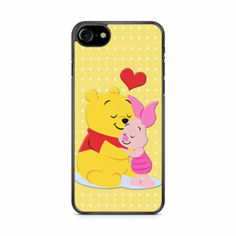 Pooh And Piglet Hugging iPhone SE 2020 Case