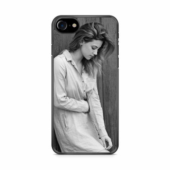 Riverdale Lili Reinhart As Betty Cooper 1 iPhone SE 2020 Case