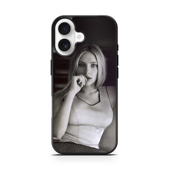 Scarlett Johansson 1 iPhone 17 Case
