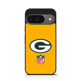 Green Bay Packer in Yellow Google Pixel 9 Series Case