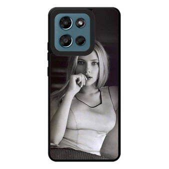 Scarlett Johansson 2 Motorola Moto G Play 2026 Case