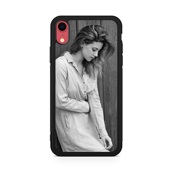 Riverdale Lili Reinhart As Betty Cooper 1 iPhone XR Case